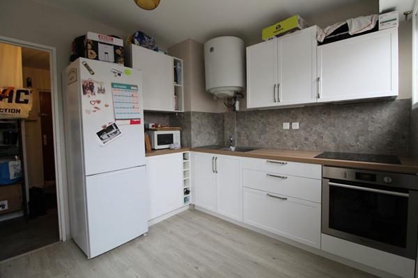 T2 DIJON CLEMENCEAU 57m2 BALCON ET PARKING PRIVATIF