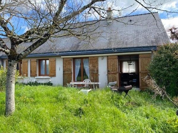 Maison à vendre à Cantenay-Épinard dans le Maine-et-Loire (49460), ref : 49004-1707