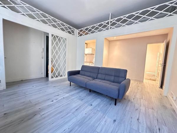 Studio à vendre à Bordeaux en Gironde (33000), ref : 022/1212 Gambetta Studio à vendre à Bordeaux en Gironde (33000), ref : 022/1212 Gambetta