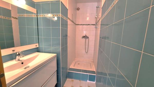 Appartement  4 pièces MARSEILLE 4EME ARRONDISSEMENT (13) de 106,57 m²