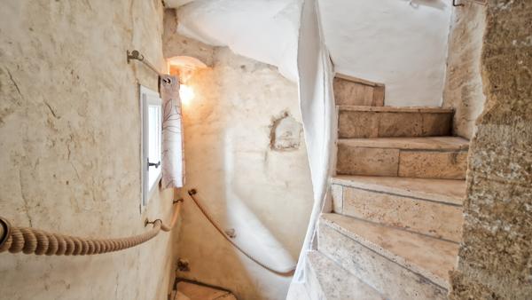 Uzès (30700) Maison de ville à vendre dans quartier recherché d'Uzès