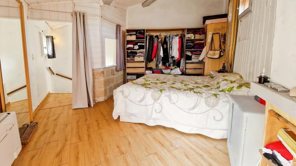 Uzès (30700) Maison de ville à vendre dans quartier recherché d'Uzès