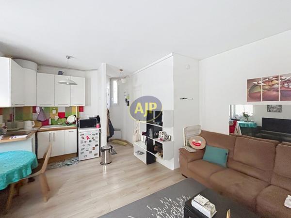 Vente appartement Paris 15eme : 353 000 € - AJP Immobilier Paris 15 - Agence Pernet