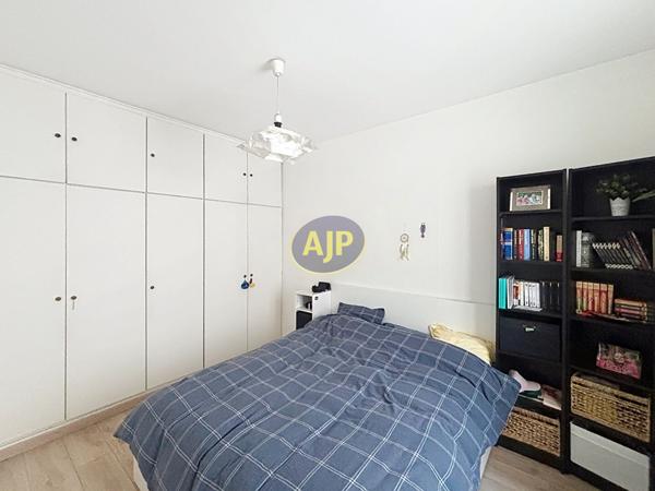 Vente appartement Paris 15eme : 353 000 € - AJP Immobilier Paris 15 - Agence Pernet
