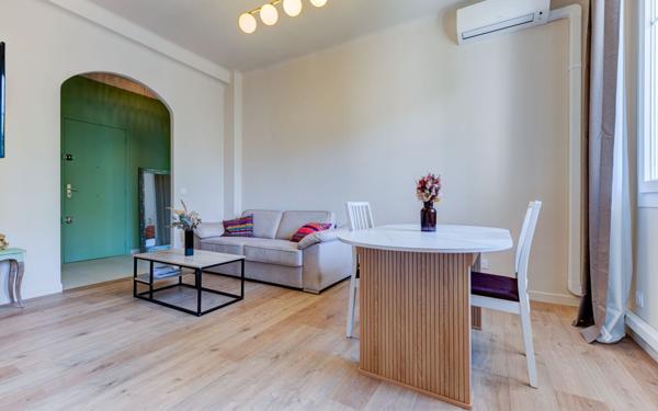 Appartement à vendre    3 pièces • 62,04 m2 Nice