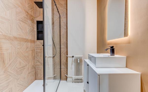 Appartement à vendre    3 pièces • 62,04 m2 Nice