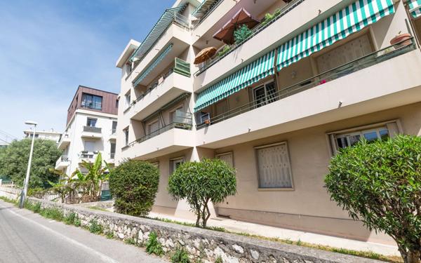 Appartement à vendre    3 pièces • 62,04 m2 Nice