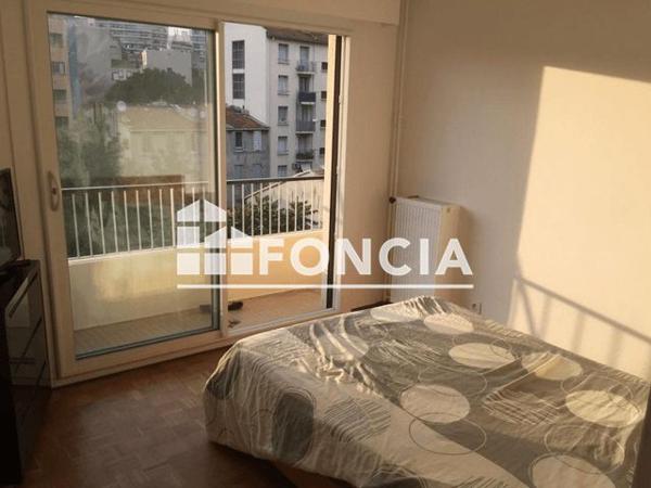 Location Appartement 2 pièces 39.63 m² - 10 BLD D'ARRAS Marseille 13004