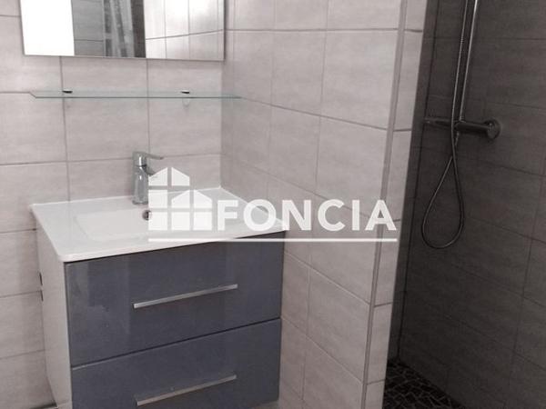 Location Appartement 2 pièces 39.63 m² - 10 BLD D'ARRAS Marseille 13004