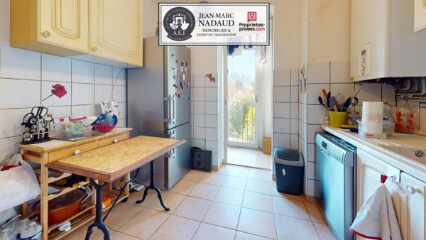 Fréjus - T3 complet : terrasse, loggia, garage, grande cave, 3 parkings privés