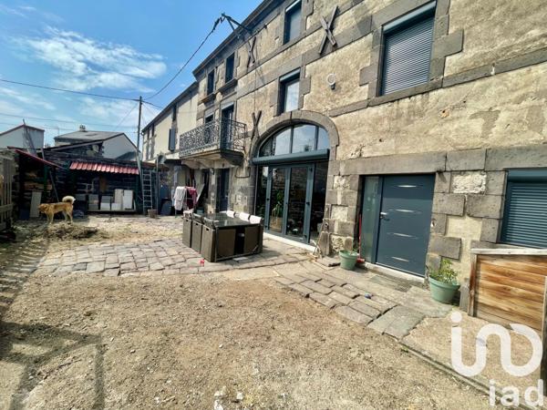 Maison à vendre 5 pièces 226 m² Volvic