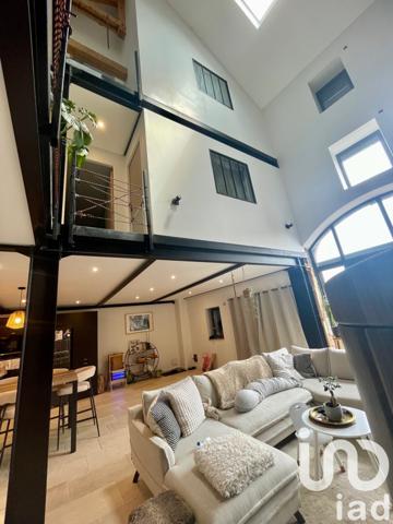 Maison à vendre 5 pièces 226 m² Volvic