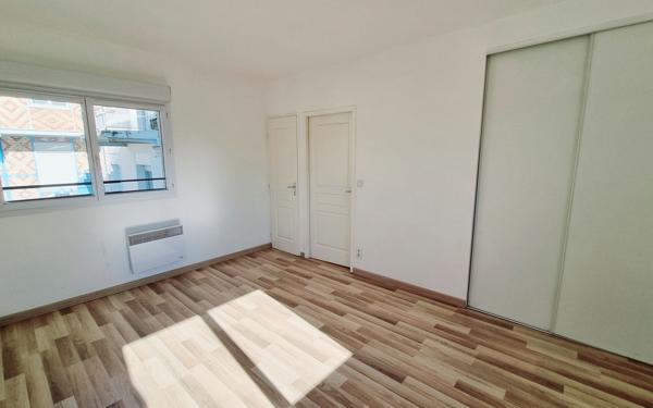 Appartement à louer    3 pièces • 76 m2 Albi