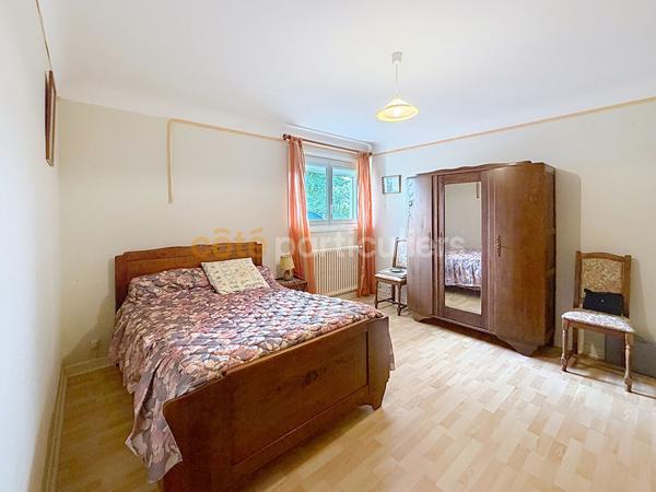 Vente
                Appartement83 m² - 3 Pièces -
                    USTARITZ (64480)