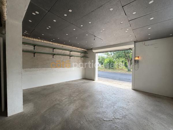 Vente
                Appartement83 m² - 3 Pièces -
                    USTARITZ (64480)