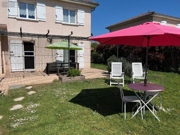 Maison à vendre à Villieu-Loyes-Mollon dans l'Ain (01800), ref : 01067-882