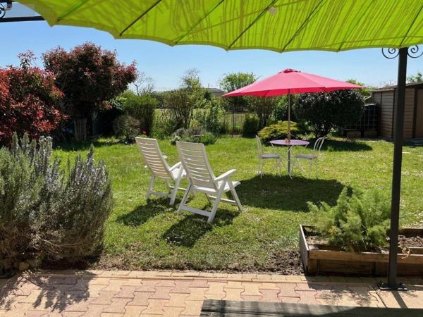 Maison à vendre à Villieu-Loyes-Mollon dans l'Ain (01800), ref : 01067-882