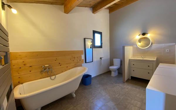 Maison à vendre    5 pièces •  Le Château-d'Oléron