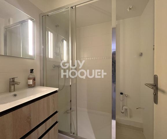 Appartement Courbevoie 2 pièces 32.75 m2
