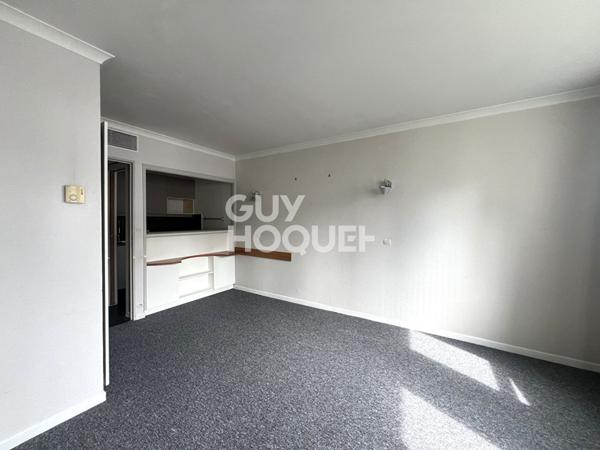 Appartement Courbevoie 2 pièces 32.75 m2