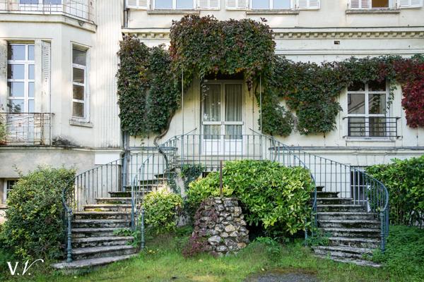 SAINT AVERTIN - ANCIEN PRIEURE A RENOVER