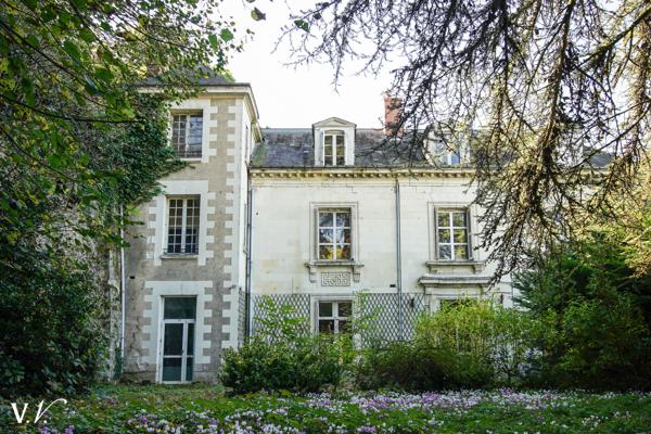 SAINT AVERTIN - ANCIEN PRIEURE A RENOVER