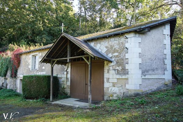 SAINT AVERTIN - ANCIEN PRIEURE A RENOVER