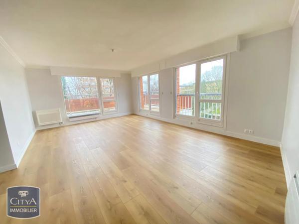 Appartement à louer 5 pièces 127.87m²