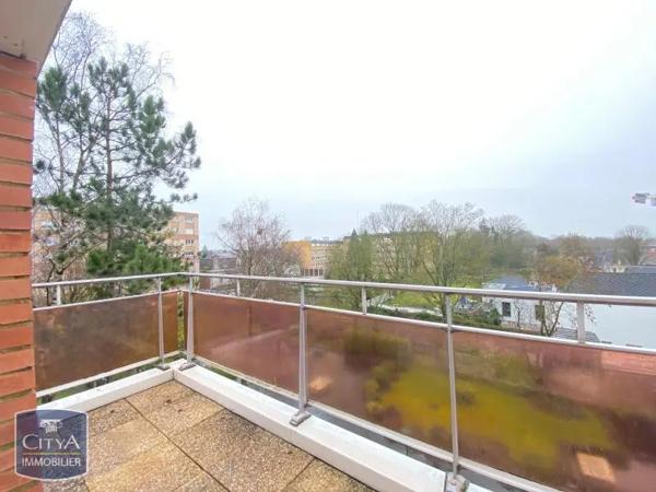 Appartement à louer 5 pièces 127.87m²