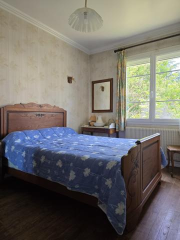 À vendre - Maison individuelle, 6 pièces située à Villeneuve-Saint-Georges (94190)