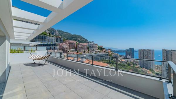 RESIDENCE NEUVE BEAUSOLEIL - TOIT TERRASSE 4 PIÈCES - VUE MER ET MONACO