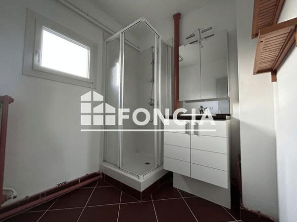 Location Appartement 3 pièces 65.5 m² - 65 BIS RUE PASTEUR Poitiers 86000