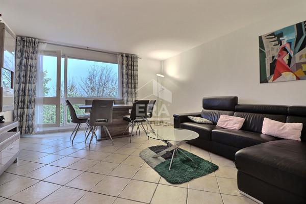 Appartement Taverny 4 pièce(s) 84.61 m2 + cave + Place de parking