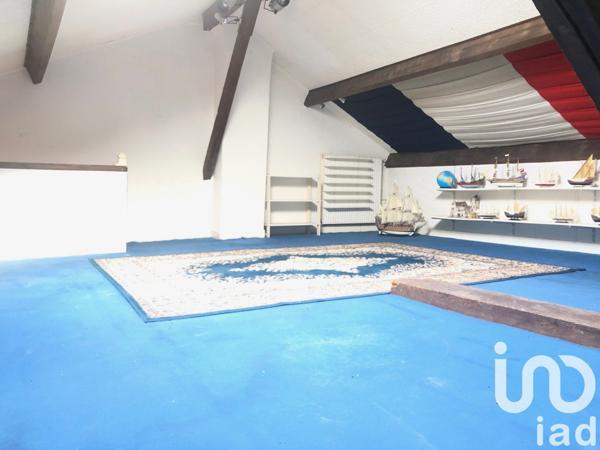 Maison 10 pièces de 188 m² à Sivry-sur-Meuse (55110)