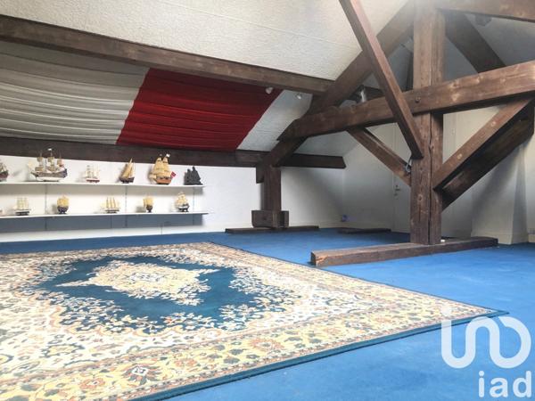 Maison 10 pièces de 188 m² à Sivry-sur-Meuse (55110)