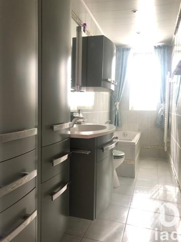 Maison 10 pièces de 188 m² à Sivry-sur-Meuse (55110)