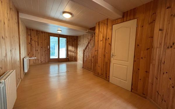 Maison à louer    2 pièces •  Aire-sur-l'Adour