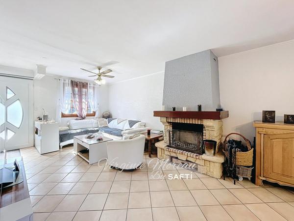 Maison familiale au calme, proche gare et commodités