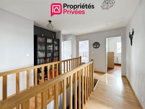 Maison 180 m2, 5 chambres, garage 60 m2