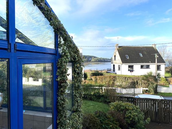 à vendre à Séné Maison avec vue sur le Golfe du Morbihan sous sol complet carport