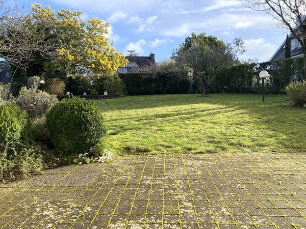 à vendre à Séné Maison avec vue sur le Golfe du Morbihan sous sol complet carport