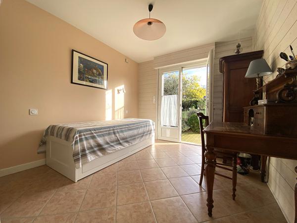 à vendre à Séné Maison avec vue sur le Golfe du Morbihan sous sol complet carport