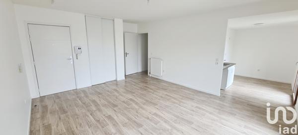 Appartement à vendre 3 pièces 64 m² Pierrefitte-sur-Seine