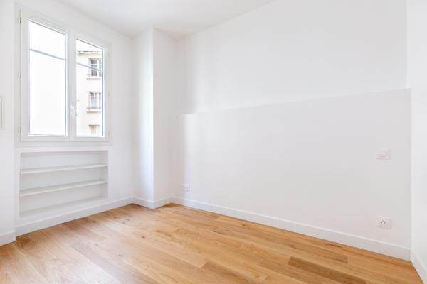 Montrouge (92120) Lumineux, en parfait état