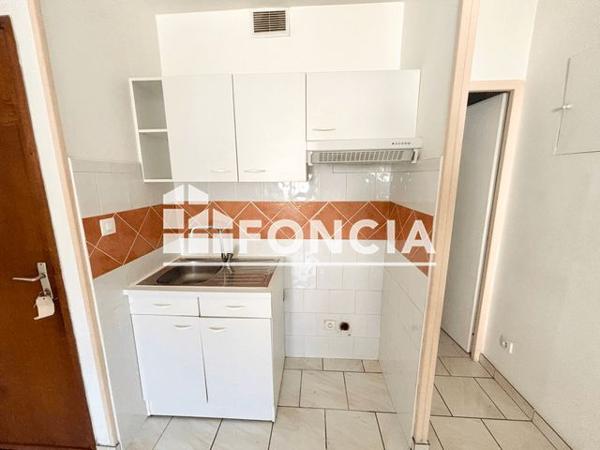 Location Appartement 2 pièces 35 m² - RUE DU CONTE DES PERMISSIONS, 40 Divonne Les Bains 01220