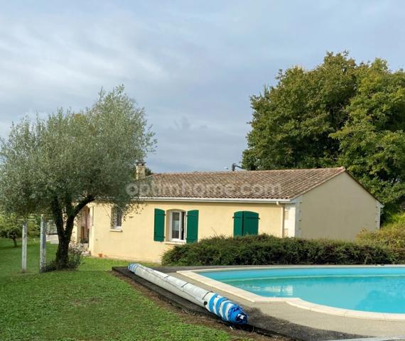 Mornac. Maison 116 m², 4 chambres, plain pied avec garage et piscine