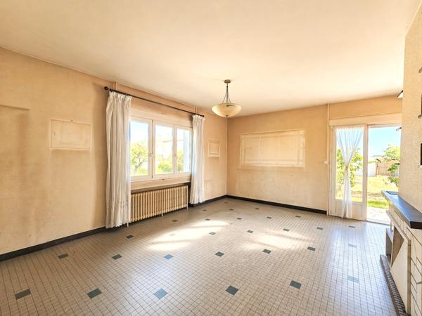 Villeneuve-sur-Lot (47300) Maison avec T1 bis et jardin