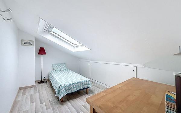 Maison à vendre    5 pièces • 106 m2 Voisins-le-Bretonneux