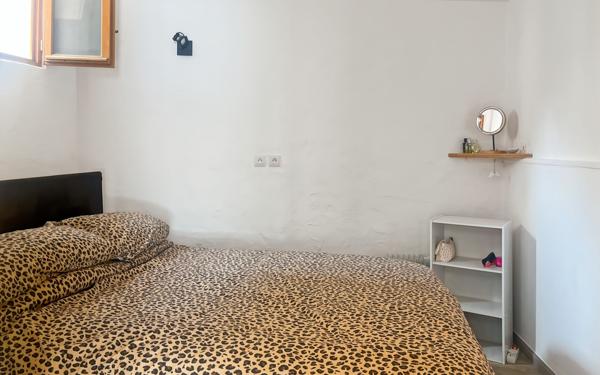 Maison à vendre    2 pièces •  Marseillan