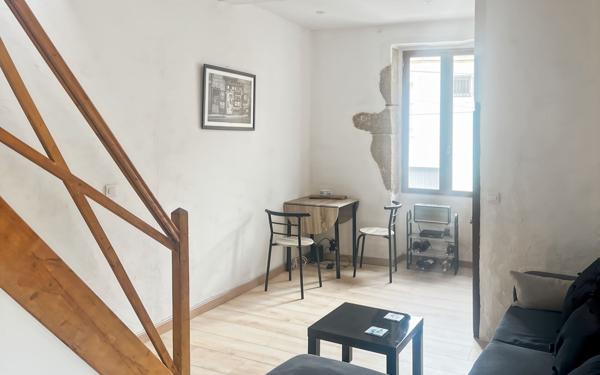 Maison à vendre    2 pièces •  Marseillan